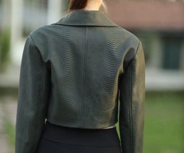 015 - Kadın Deri Kısa Blazer Ceket 